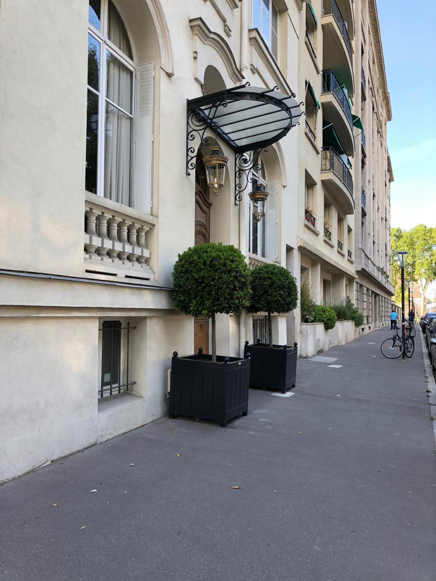Superbe Appartement Tour Eiffel París Exterior foto